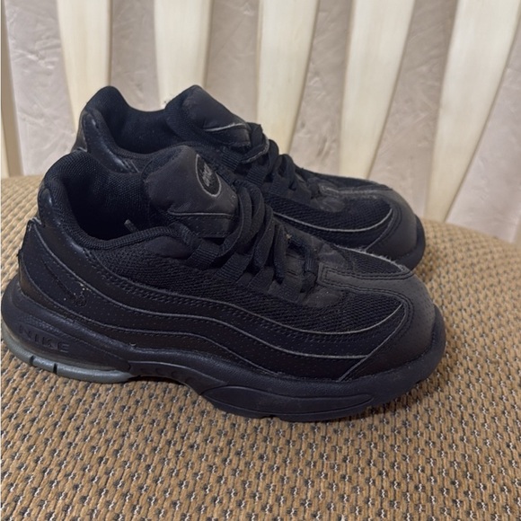 Nike Air Max Sz 10c - Picture 1 of 2